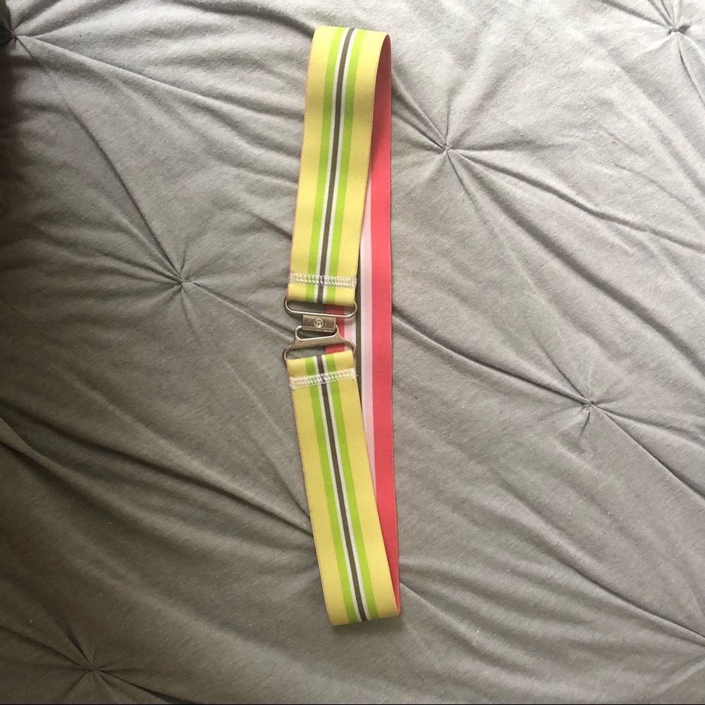 Lululemon elastic belt